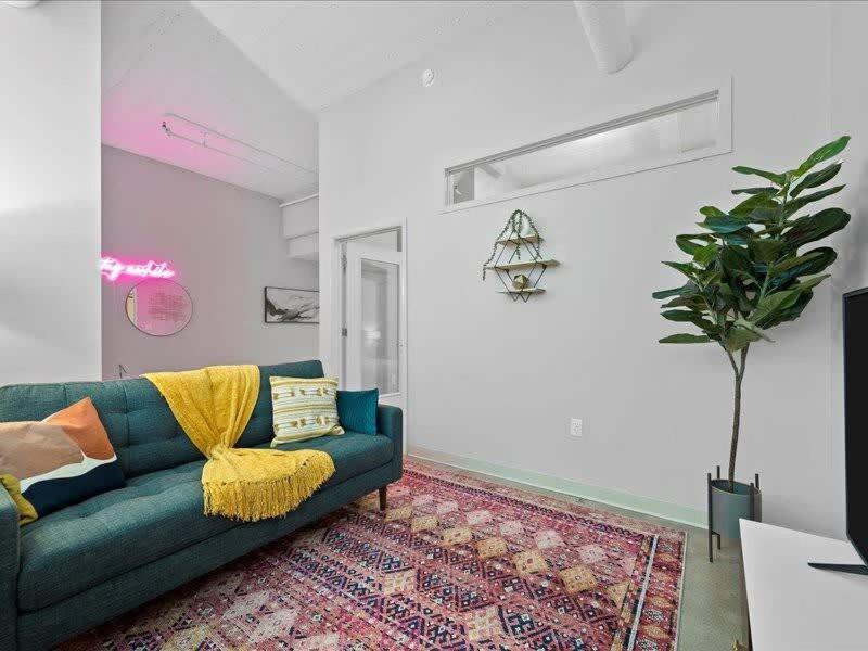 Cozysuites Roomy 1Br, Downtown Pittsburgh Exterior foto
